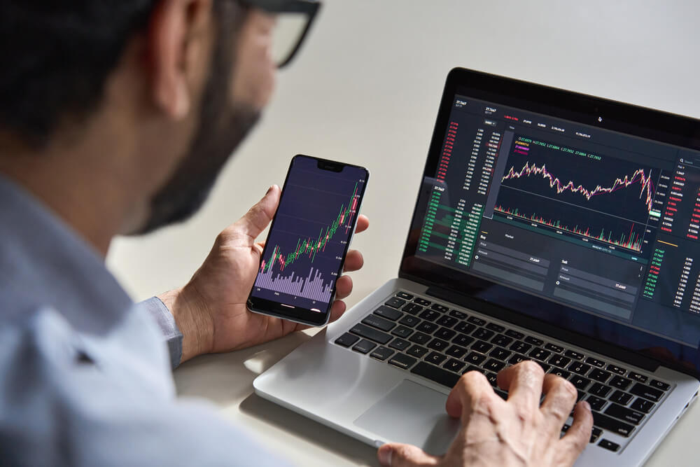 Improving investment choices with crypto news